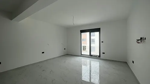 Apartments in einem neuen Komplex mit Swimmingpool